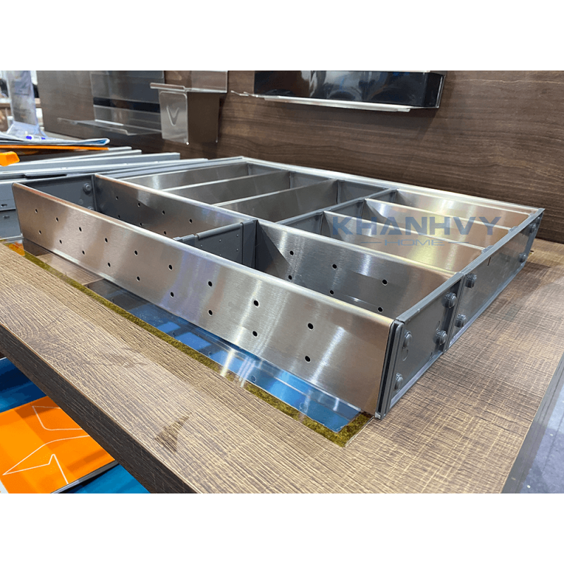 Khay chia inox 8 ngăn đựng dao, thìa, dĩa đặt trong ngăn kéo GT01.4