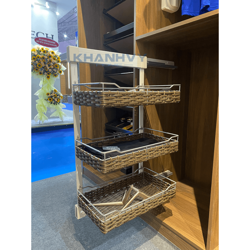 Kệ để đồ 3 tầng, ray giảm chấn, giỏ mây Eurogold EUA5190