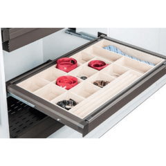 Khay đựng trang sức Hafele 600mm màu nâu 807.95.101