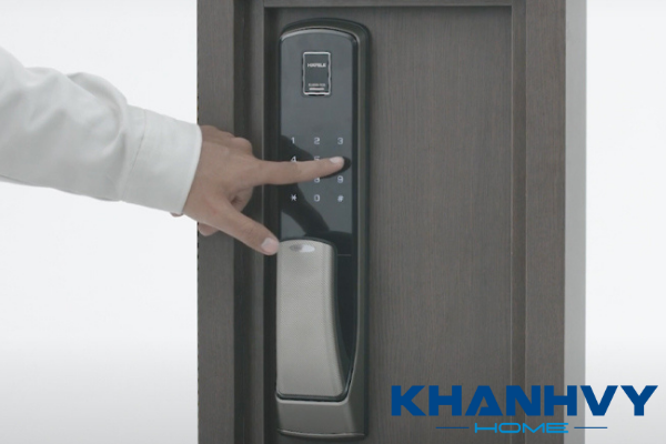 Khóa điện tử là gì? ưu nhược điểm trong hoạt động của chúng