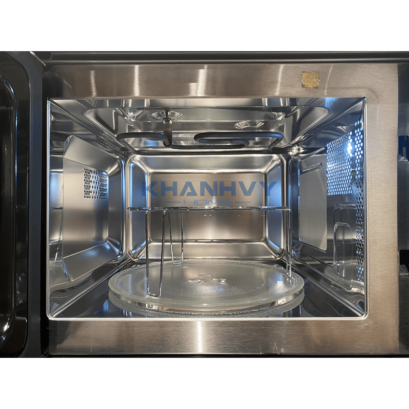 Lò vi sóng Malloca MW-820B
