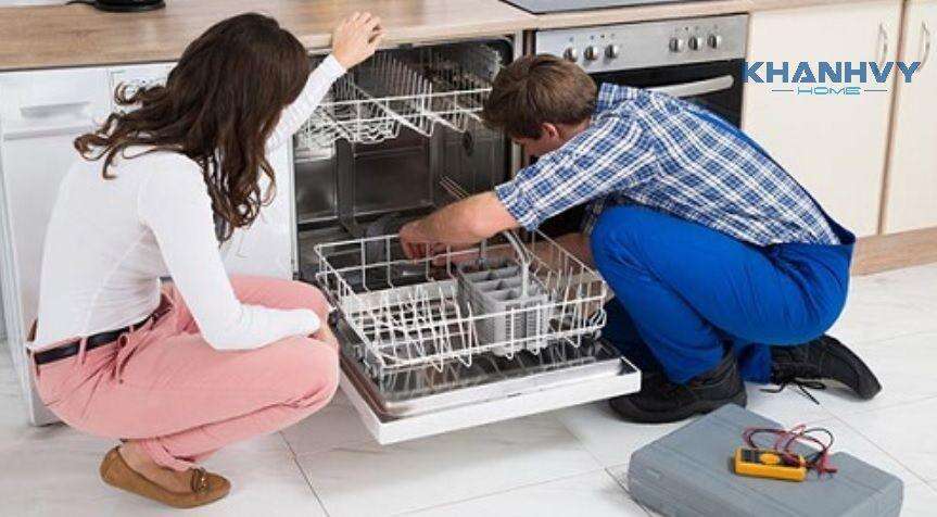 Nên sử dụng dịch vụ lắp máy rửa chén chuyên nghiệp