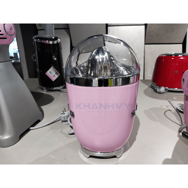 Máy ép cam màu hồng Smeg CJF01PKEU 535.43.646