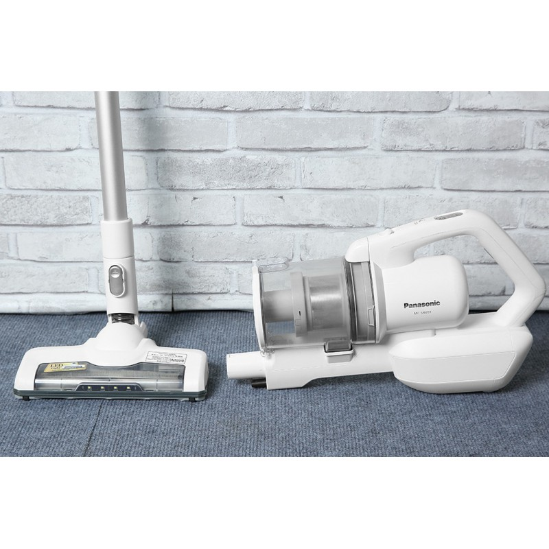 Máy hút bụi Panasonic MC-SBV01W246