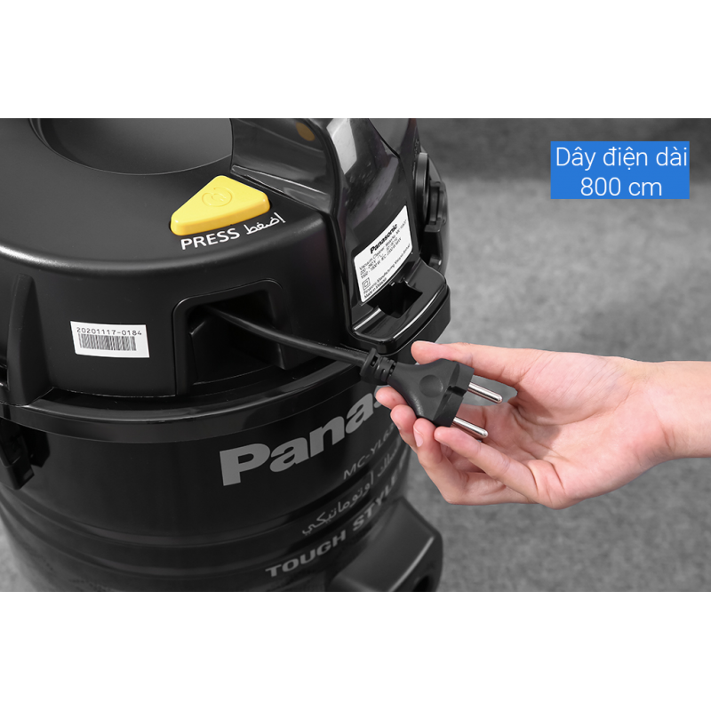Máy hút bụi Panasonic MC-YL637SN49