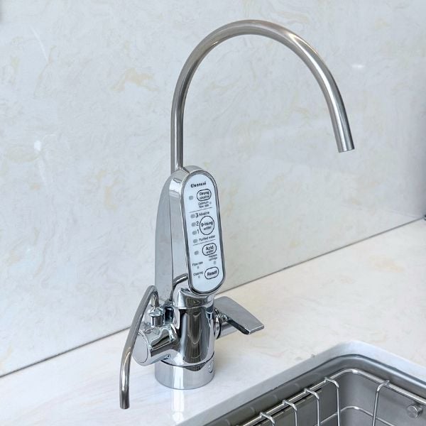 Máy lọc nước Cleansui EU301 tạo ion kiềm