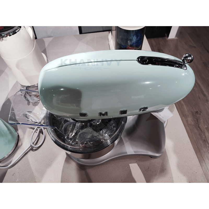 Máy trộn bột Smeg SMF02PGEU 535.43.601