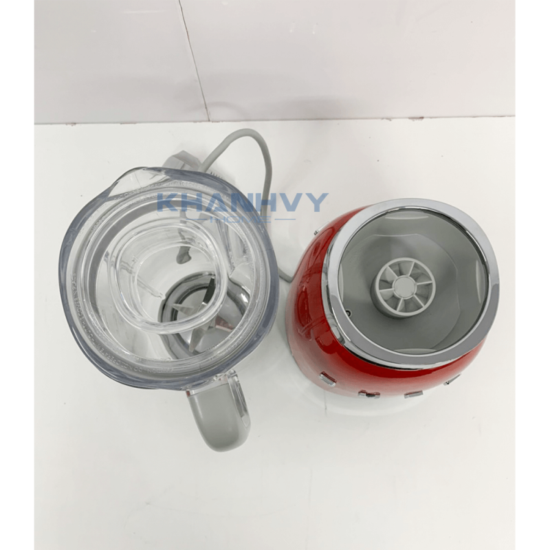 Máy xay sinh tố SMEG BLF01RDEU 535.43.639