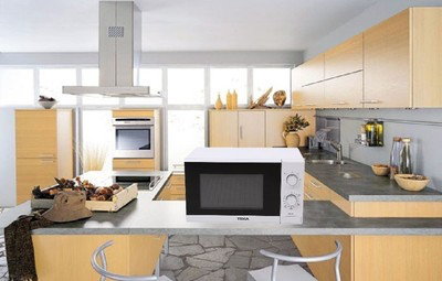 Lò vi sóng độc lập MW 225 BLANCO 40590485 với thiết kế dễ thương cùng sắc trắng cao cấp