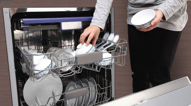 Máy rửa bát hiện đại, tiện lợi cho mọi gia đình