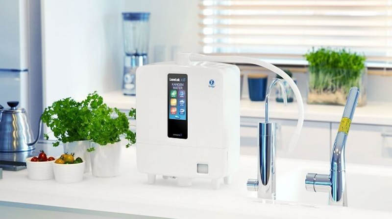 Máy lọc nước ion kiềm Kangen với thiết kế sang trọng, tiện lợi