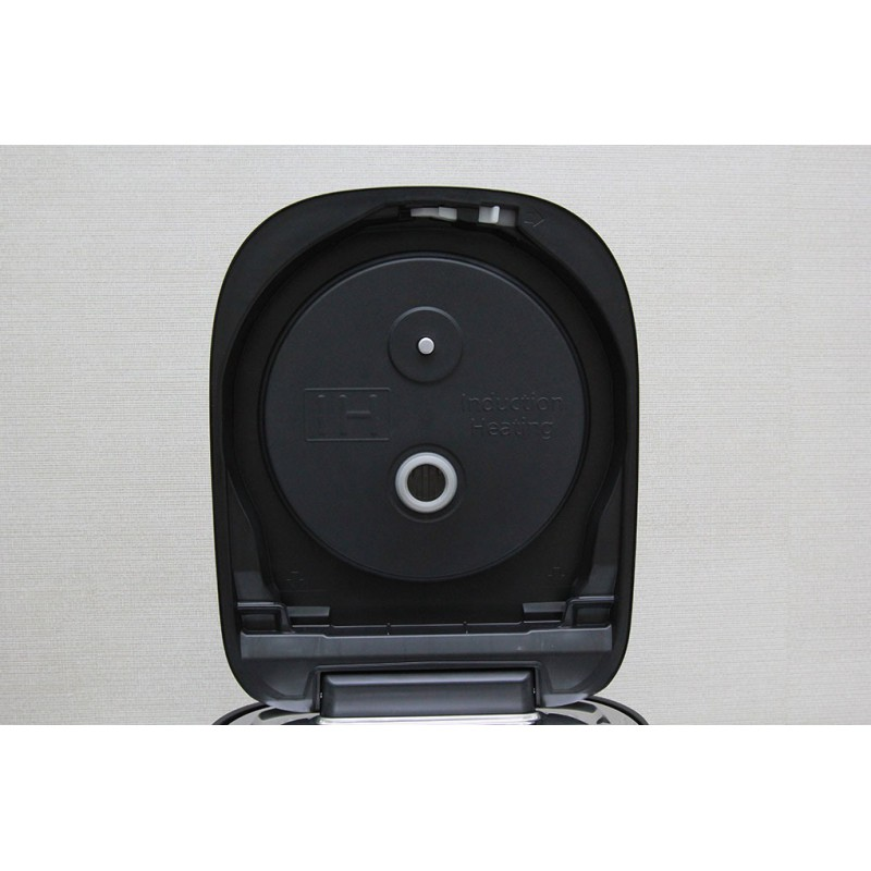 Nồi cơm cao tần Panasonic SR-HB184KRA