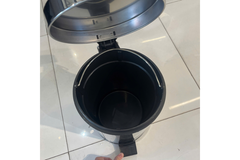 Thùng rác inox 12 lít Atmor 8074