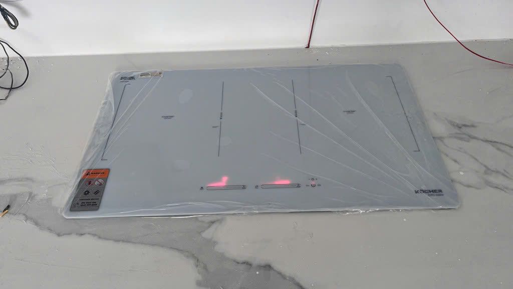 Sản phẩm chứa ảnh đánh giá của người dùng[ Không được xoá]