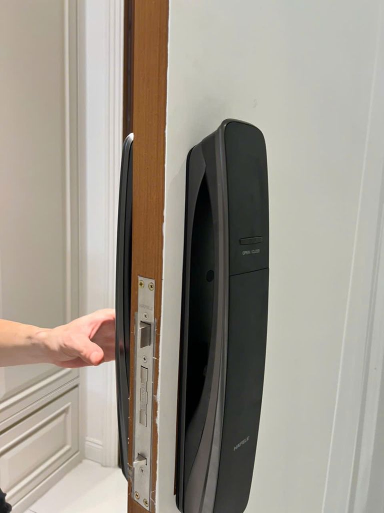 Sản phẩm chứa ảnh đánh giá của người dùng[ Không được xoá]