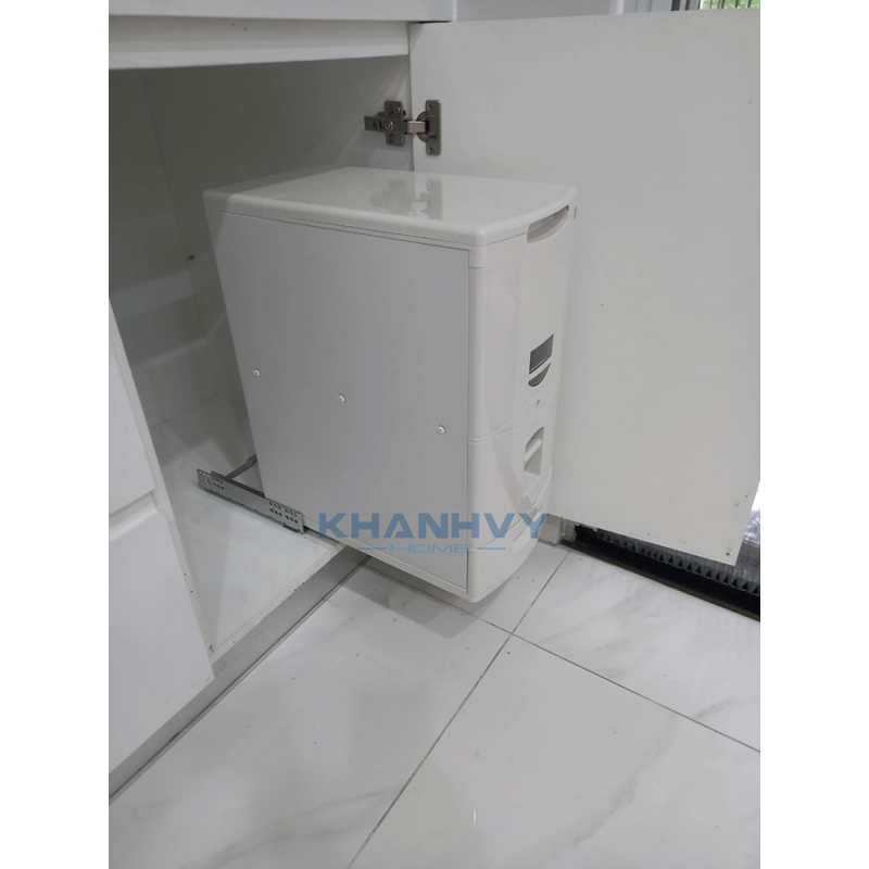 Thùng gạo âm tủ ray giảm chấn Eurogold EGA300 Outlet