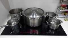 Sản phẩm chứa ảnh đánh giá của người dùng[ Không được xoá]