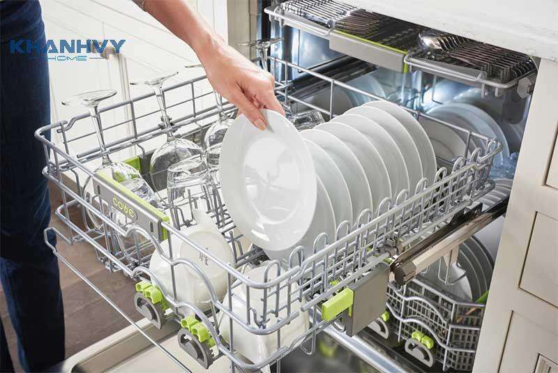 Chén đĩa khô ráo, không nấm mốc, vi khuẩn