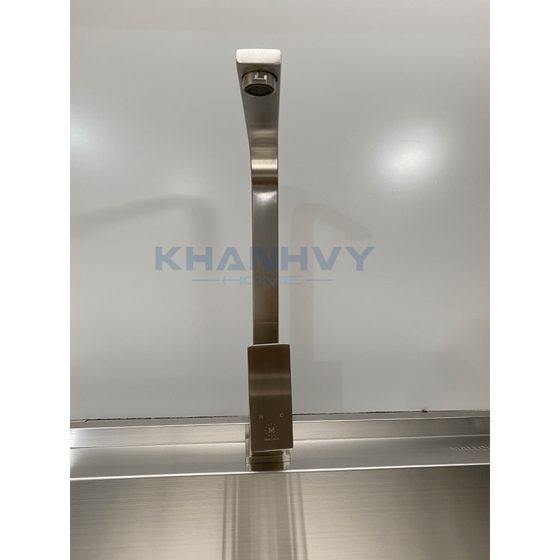 Vòi rửa chén Malloca K536S