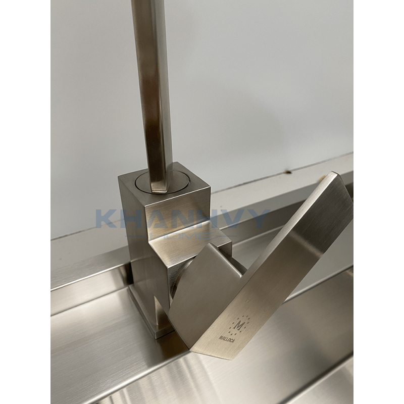 Vòi rửa chén Malloca K536S