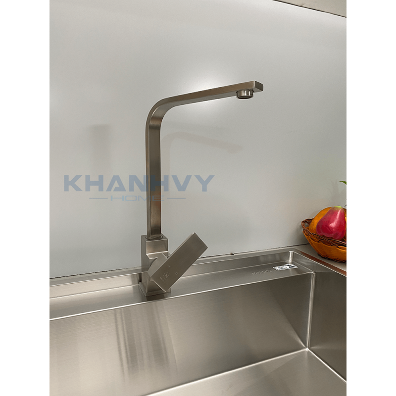 Vòi rửa chén Malloca K536S