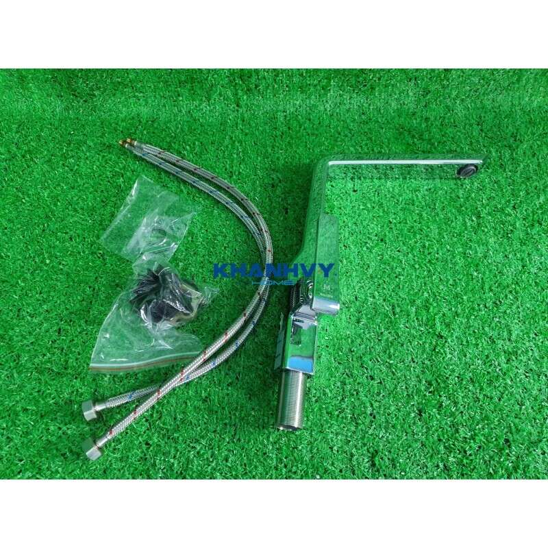Vòi rửa chén Malloca K79C