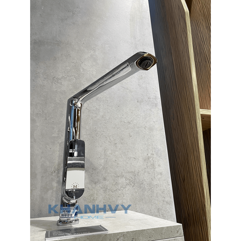 Vòi rửa chén Malloca K82C