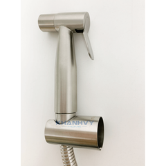 Vòi xịt vệ sinh có giá đỡ và dây sen 120 cm Hafele 485.95.032