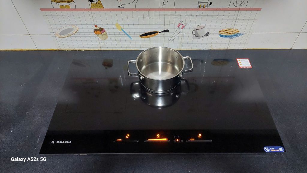 Sản phẩm chứa ảnh đánh giá của người dùng[ Không được xoá]