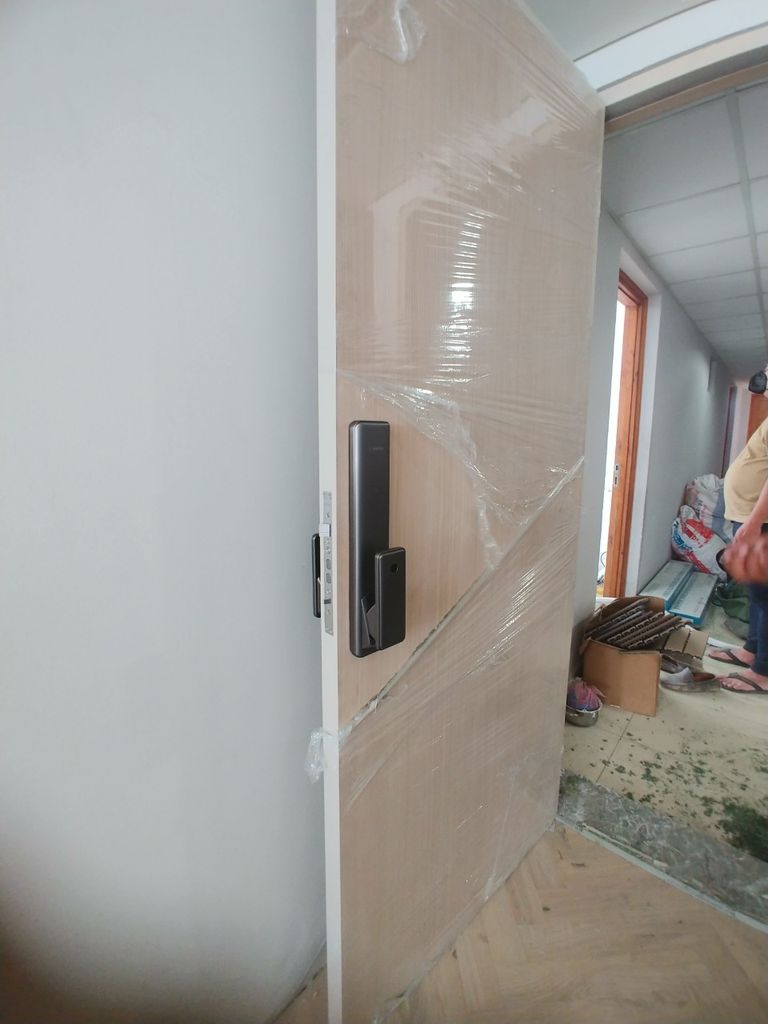Khóa điện tử Bosch FU750 EU Gray