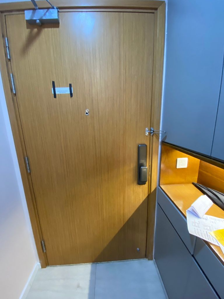 Khóa điện tử Bosch EL500 EU Gray