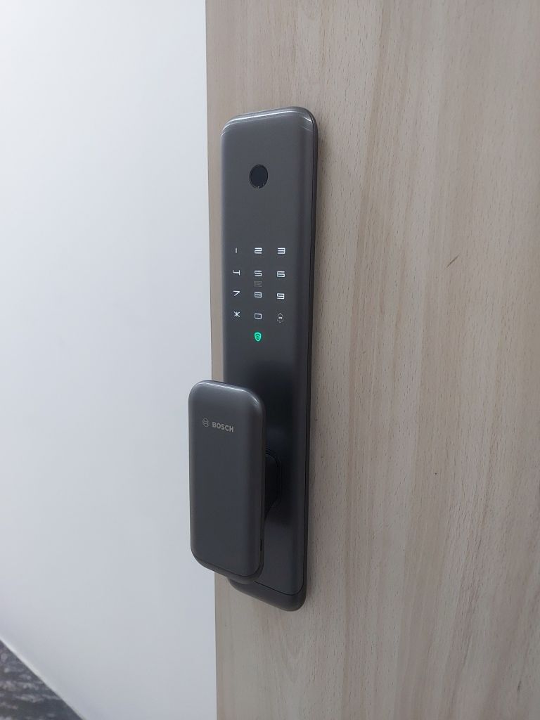 Khóa điện tử Bosch EL500 EU Gray