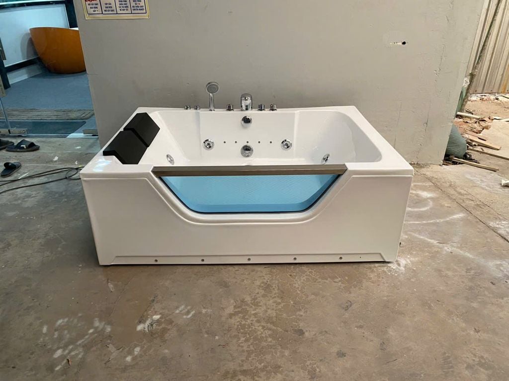 Bồn tắm Maamo MA-2251MV kính gắn massage và sen vòi, kèm gối
