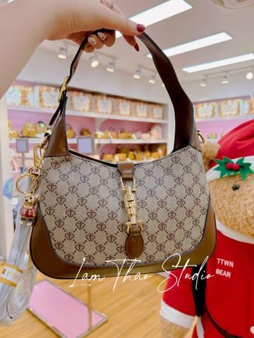  Túi Xách TTWN Bear Single-eyed Letter Bear Crossbody Bag (TN-2853) SIZE LỚN 