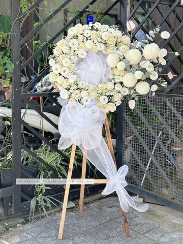 Kệ Chia Buồn