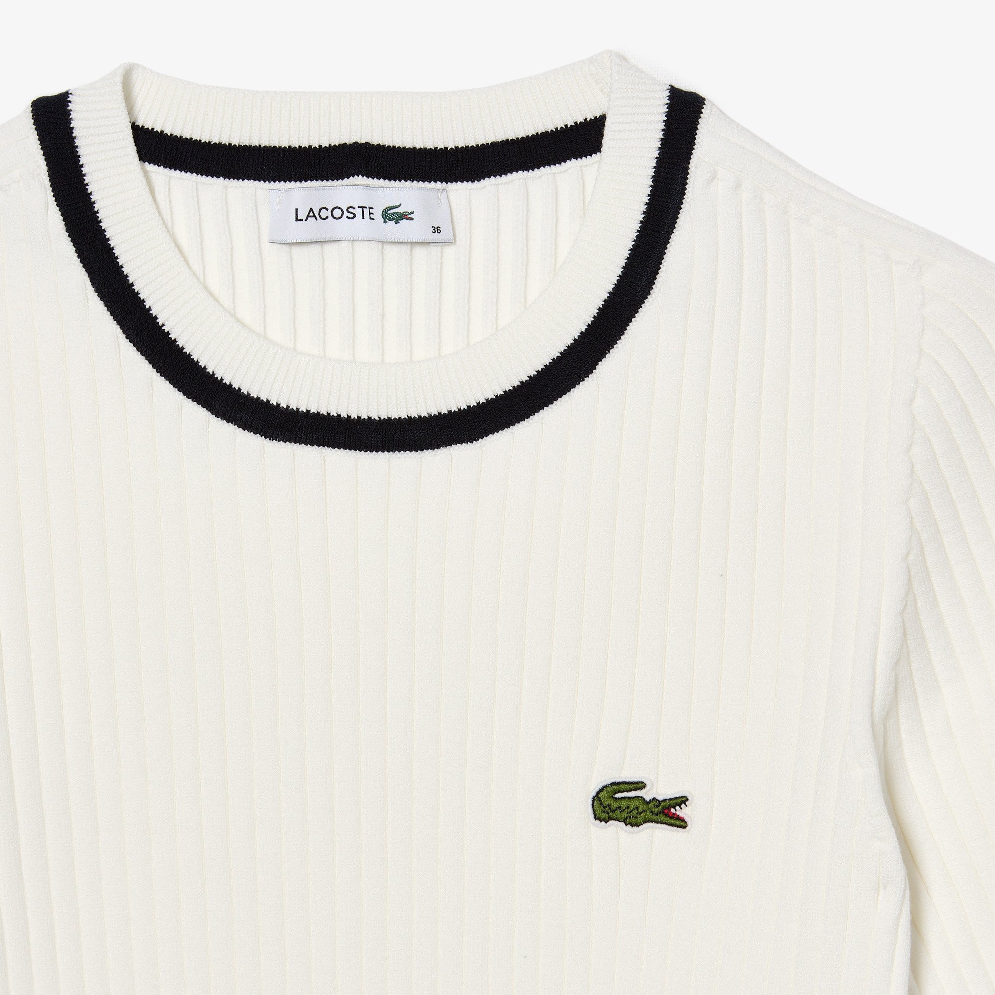 Áo Len Lacoste Nữ Không Đường May Cổ Tròn Dệt Kim 3D