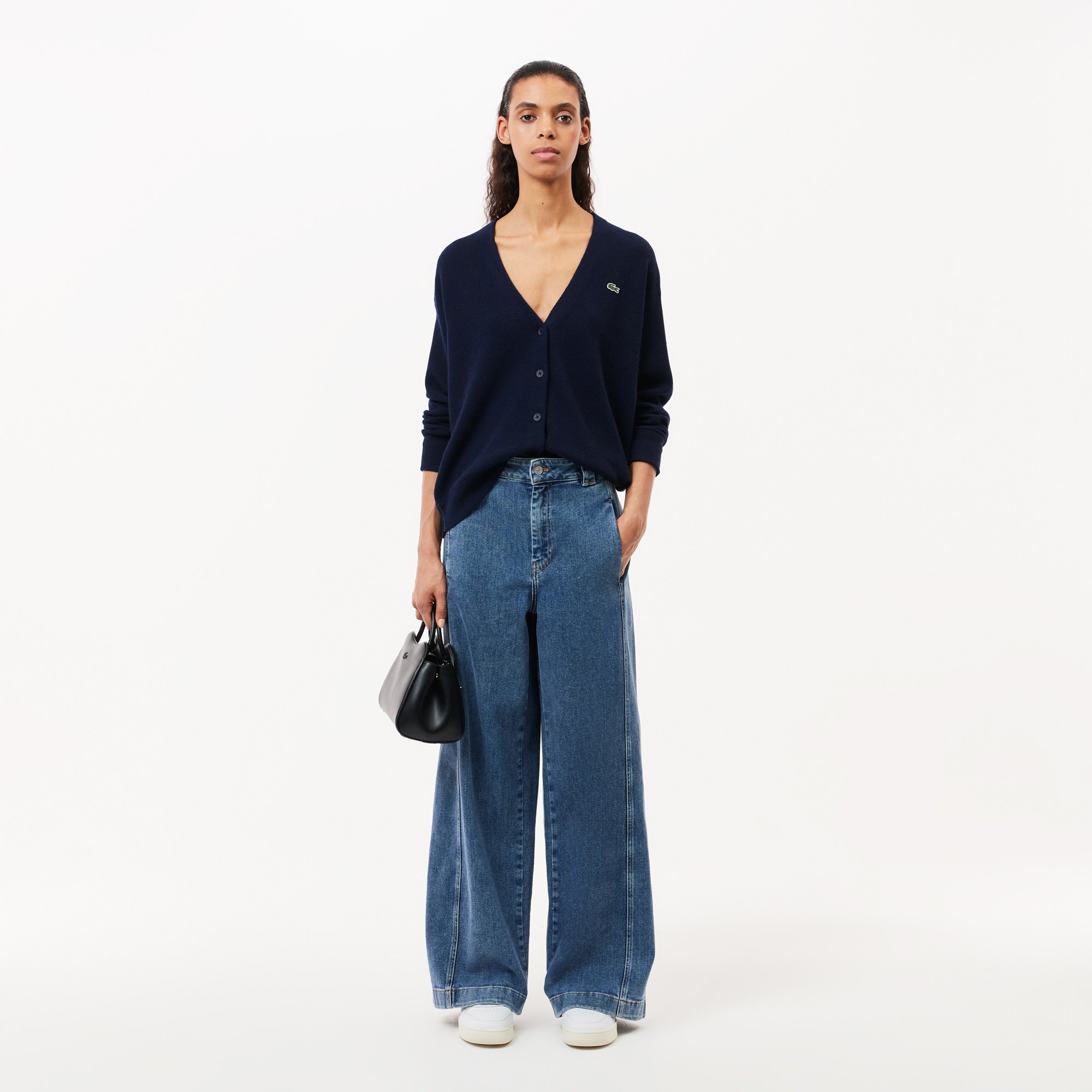 Áo Len Cardigan Lacoste Nữ Dáng Rộng Cổ Chữ V