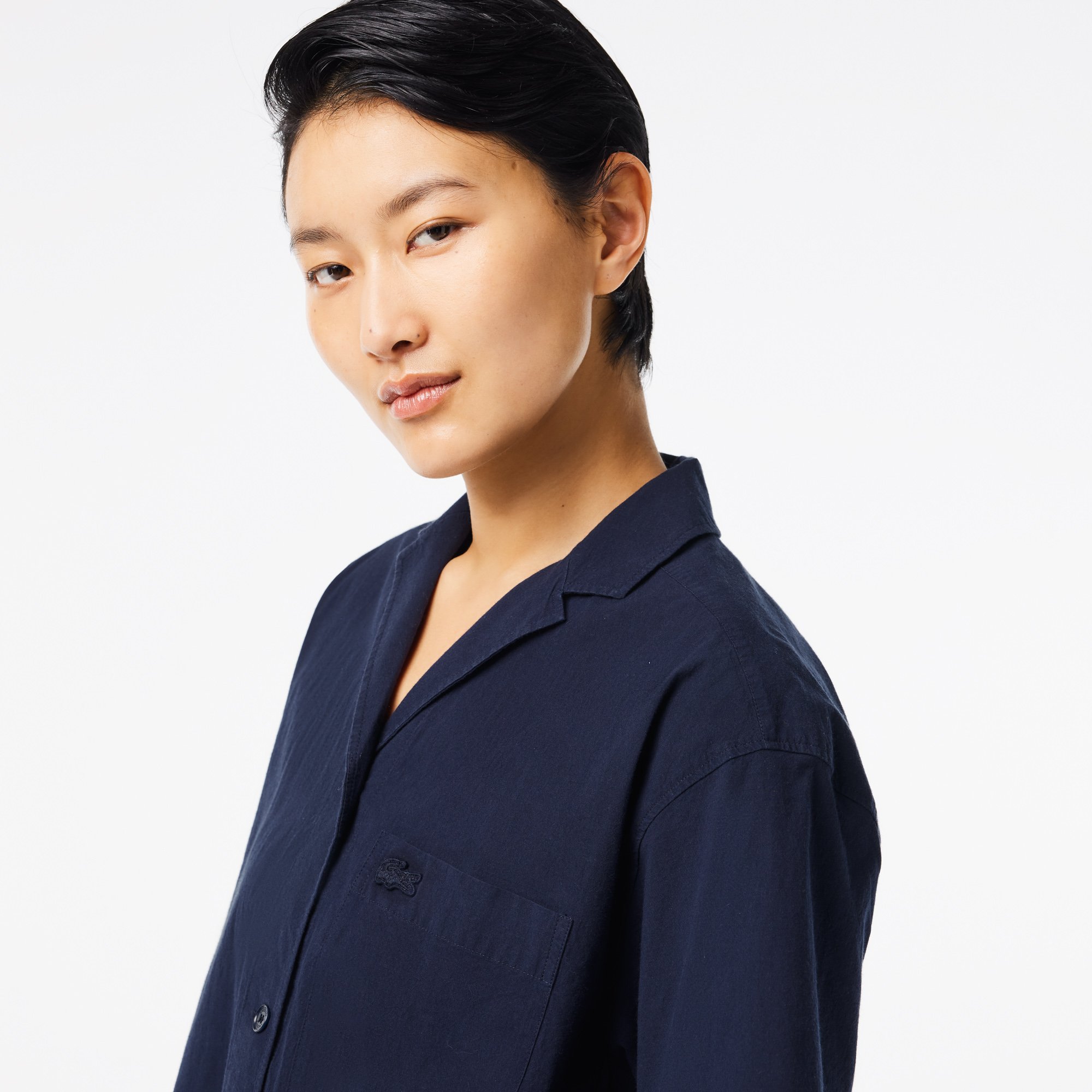 Áo Sơ Mi Lacoste Nữ Oversize Dáng Ngắn Chất Liệu Cotton