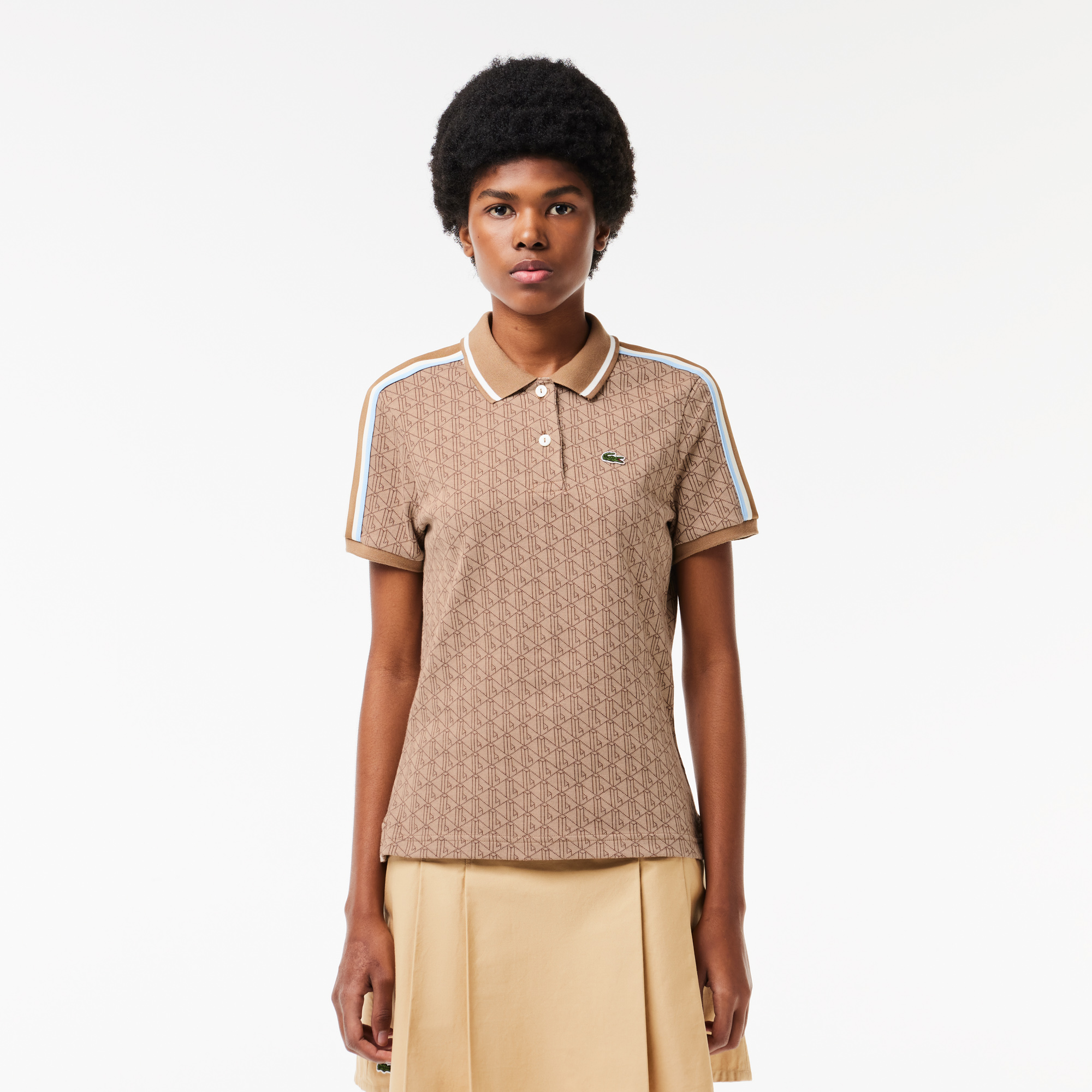Áo Polo Lacoste Nữ Dáng Ôm Chất Liệu Jacquard Họa Tiết Monogram