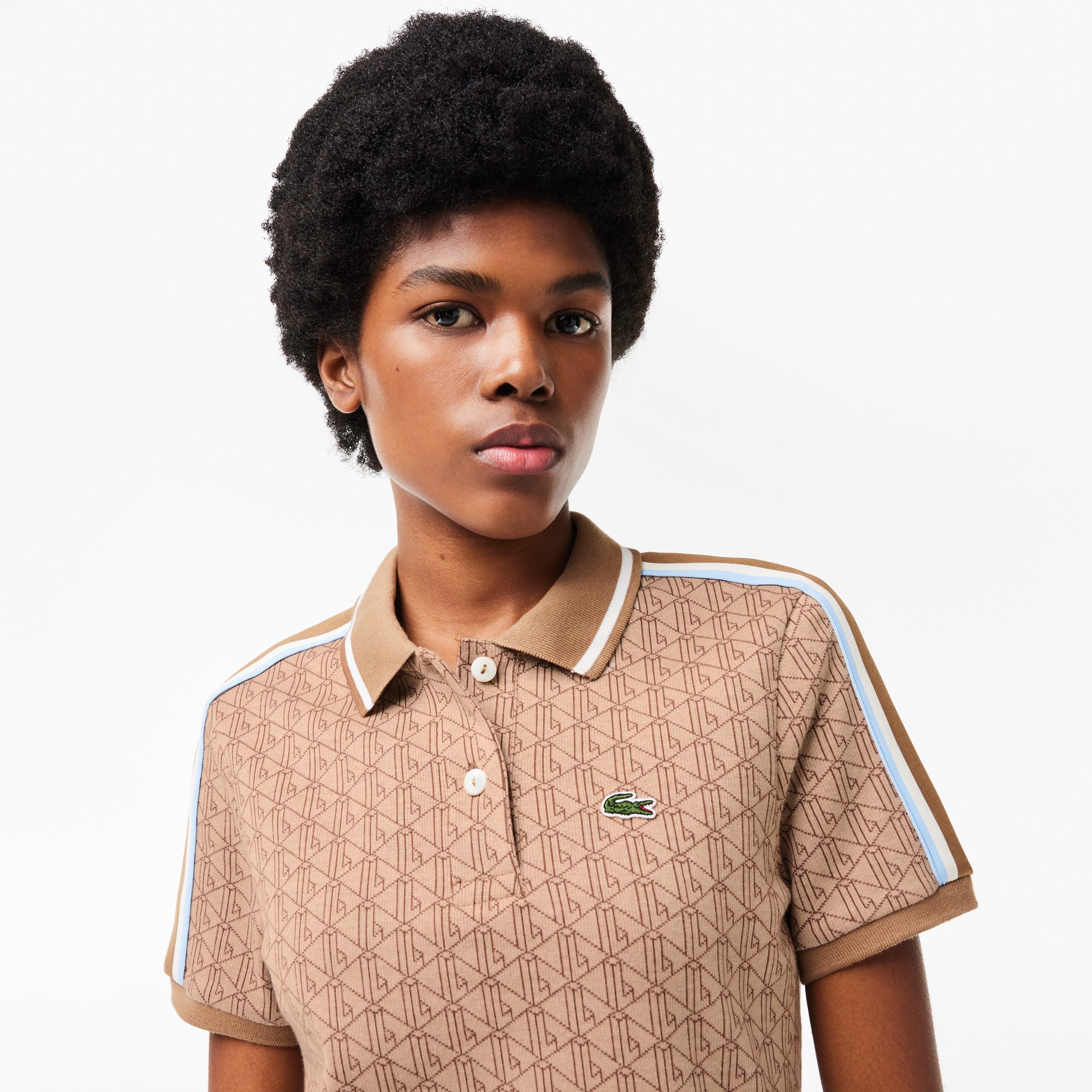 Áo Polo Lacoste Nữ Ôm Dáng Chất Liệu Jacquard Họa Tiết Monogram