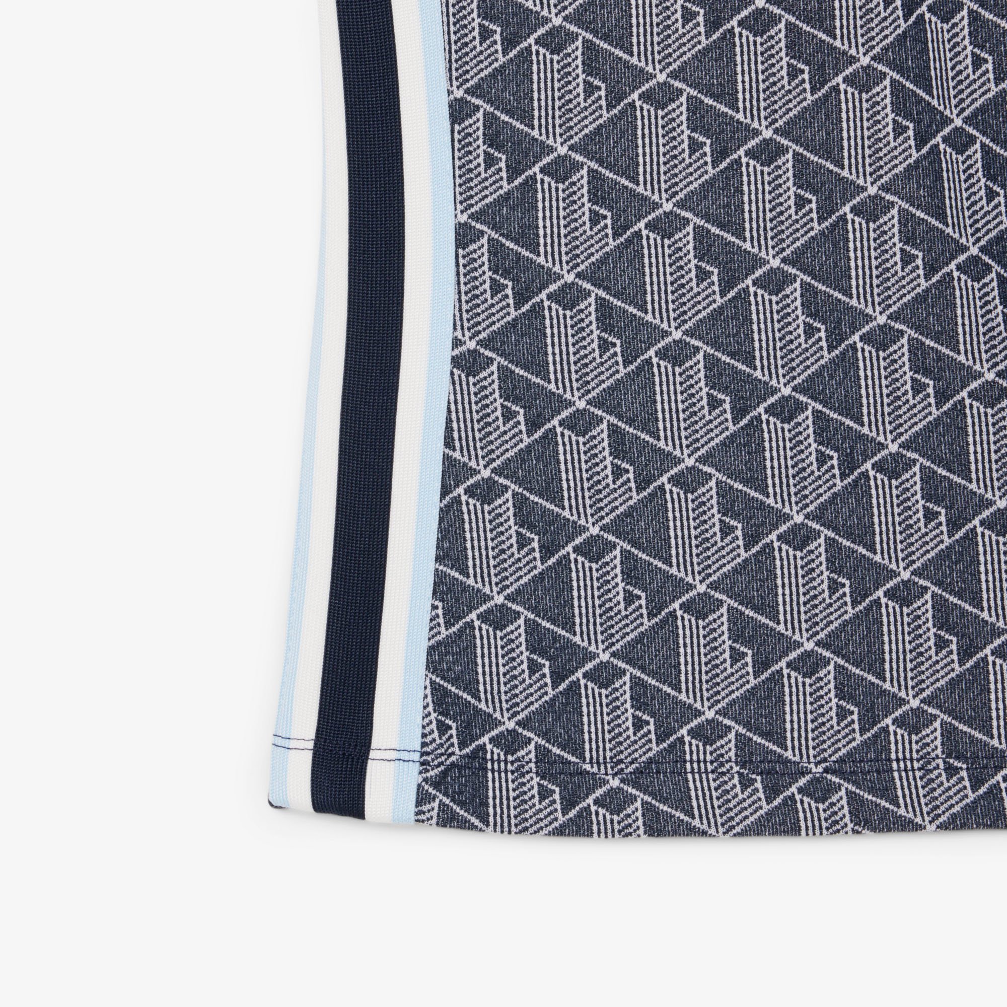 Áo Polo Lacoste Nữ Ôm Dáng Họa Tiết Monogram Chất Vải Jacquard
