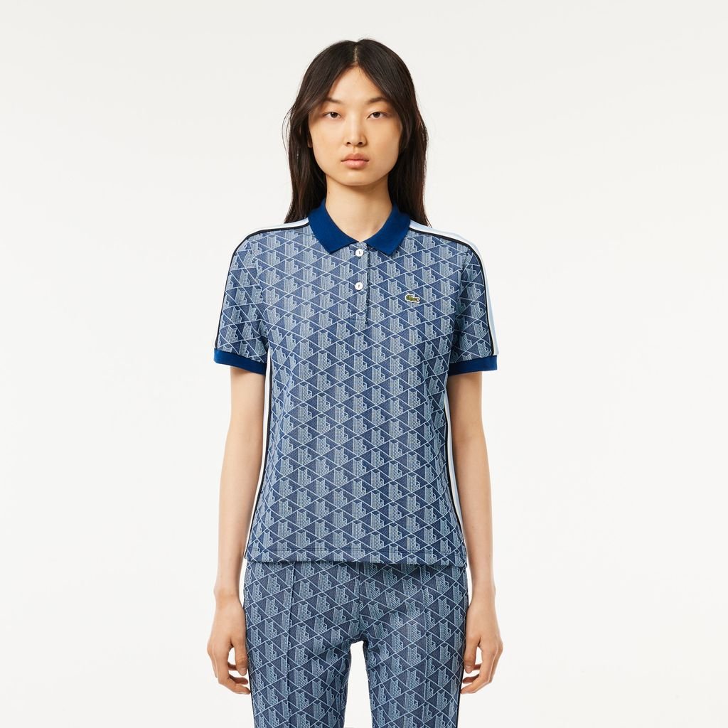 Áo Polo Lacoste Nữ Ôm Dáng Họa Tiết Monogram Chất Vải Jacquard