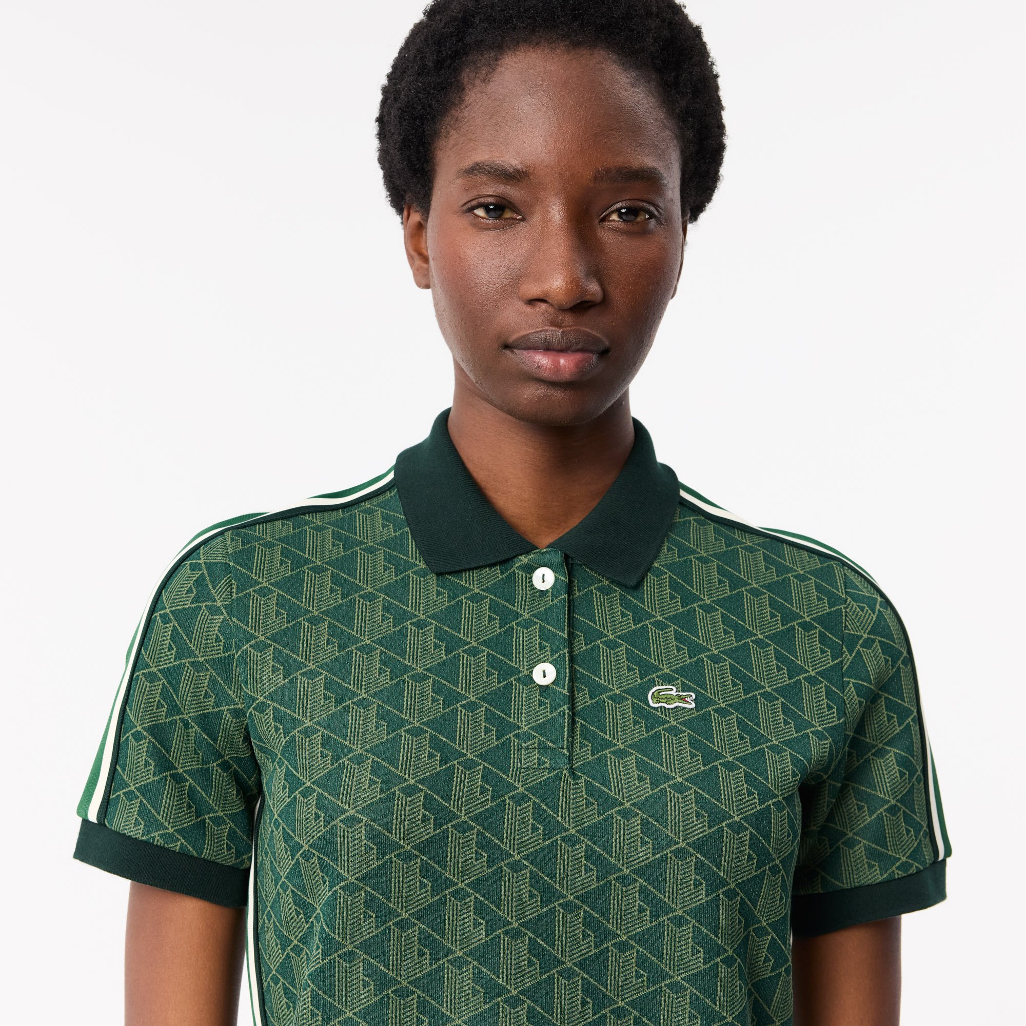 Áo Polo Lacoste Nữ Ôm Dáng Họa Tiết Monogram Chất Vải Jacquard