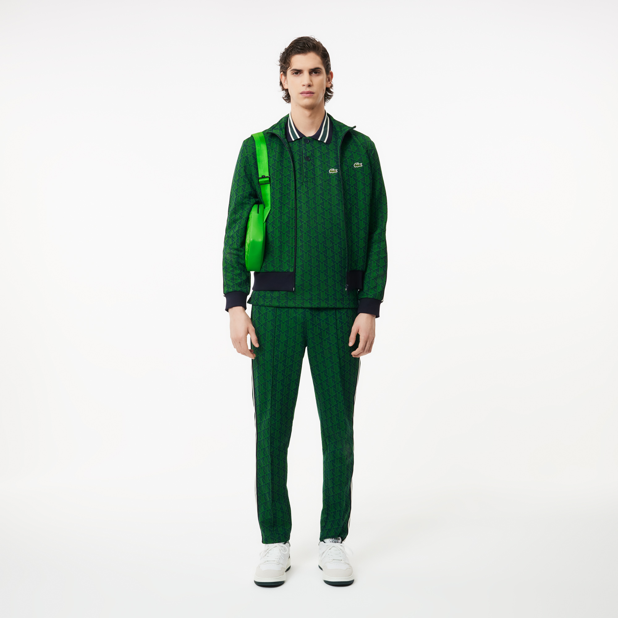 Áo Polo Lacoste Nam Dáng Cổ Điển Có Cổ Tương Phản Hoạ Tiết Monogram Chất Liệu Jacquard