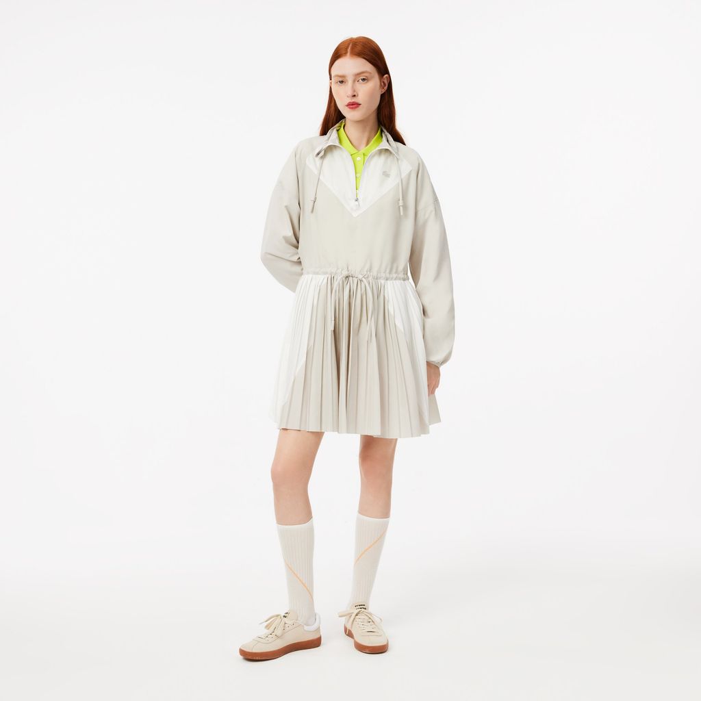 Đầm Thun Ngắn Lacoste Nữ Dáng Rộng Xếp Ly