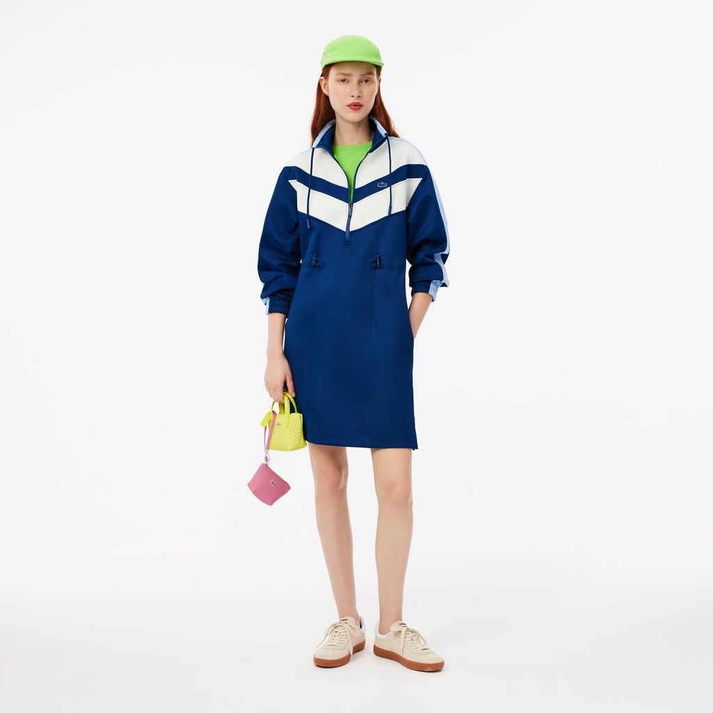 Đầm Thun Lacoste Nữ Dáng Rộng Interlock Xếp Ly