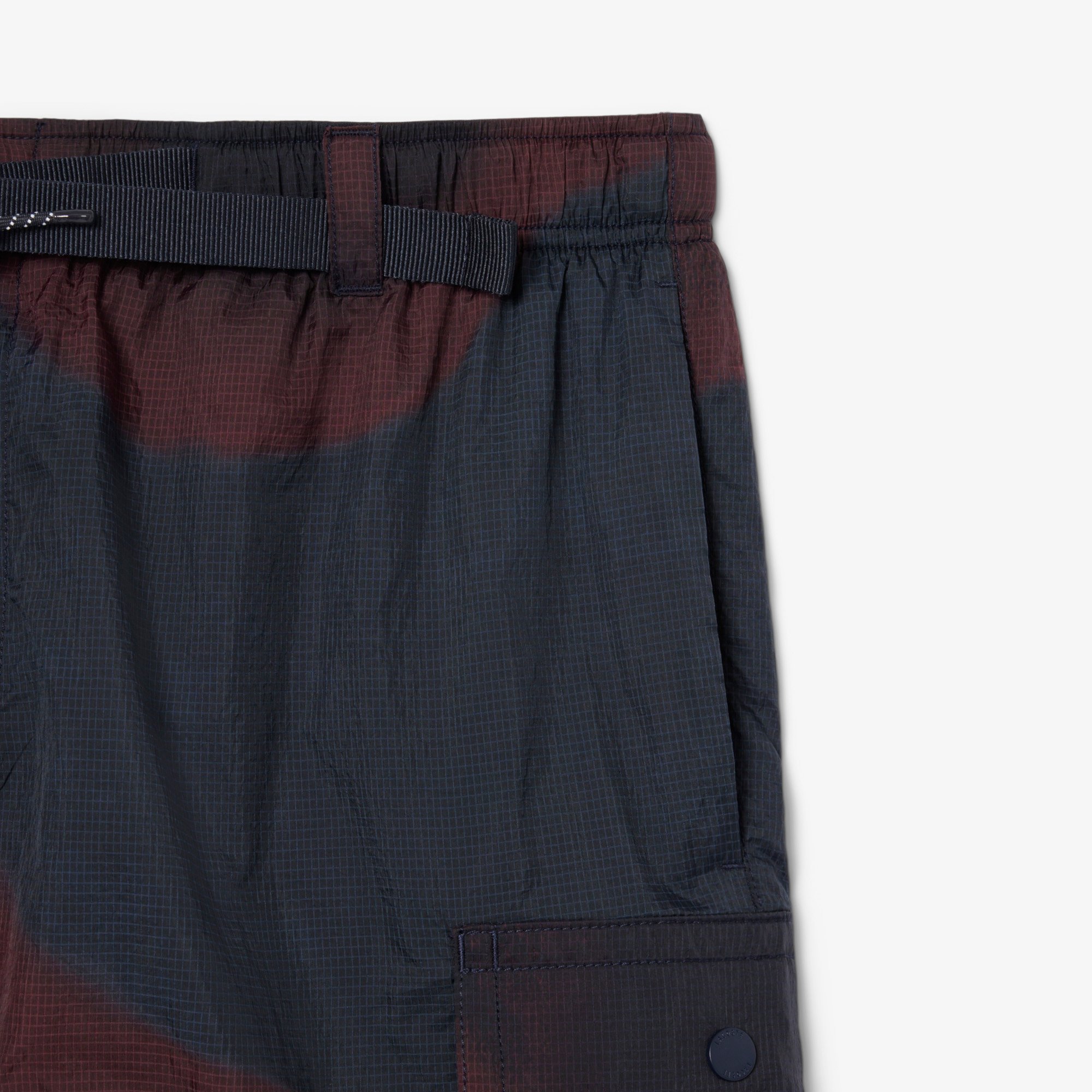 Quần Ngắn Túi Hộp Lacoste Nam Chất Liệu Nylon In Ombré
