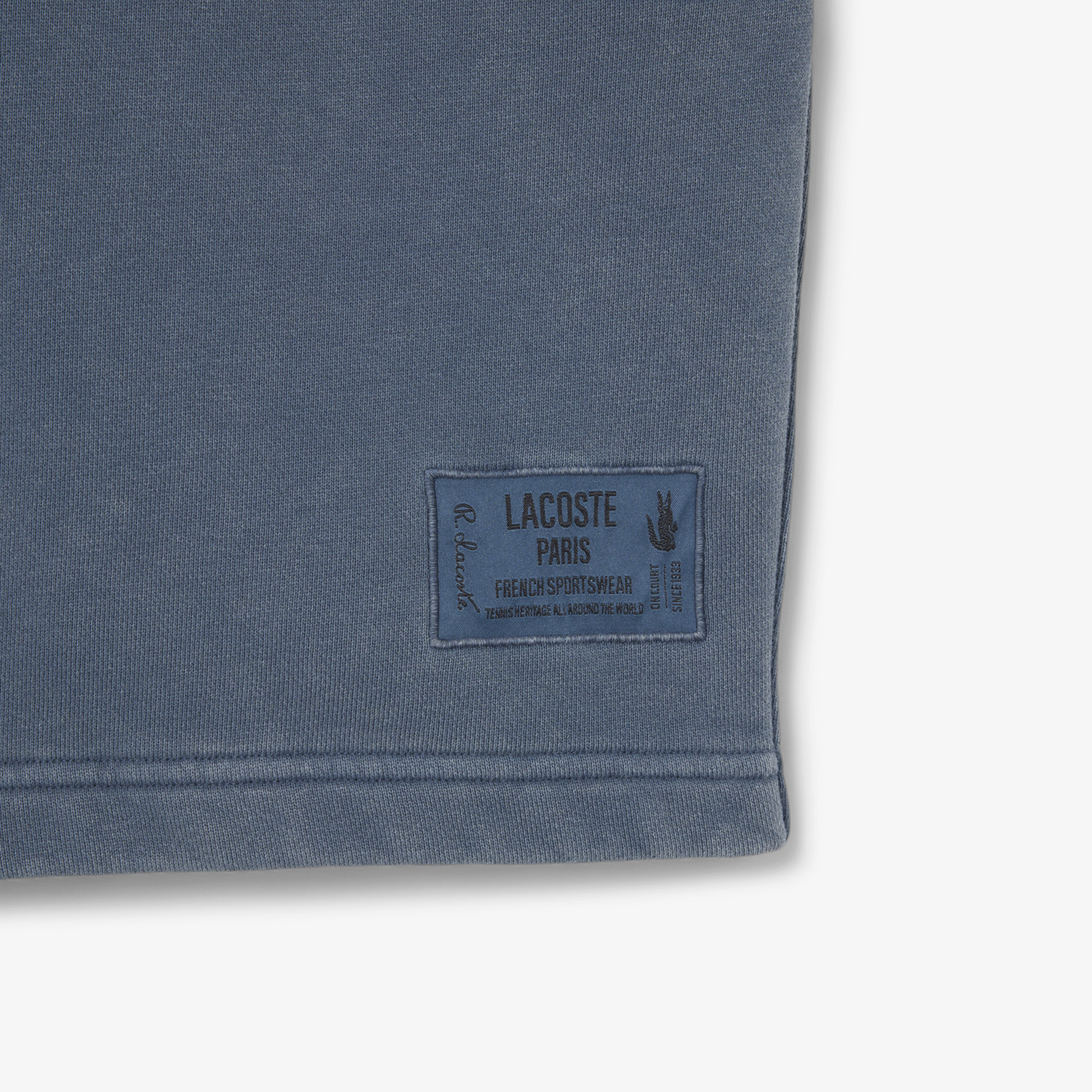 Quần Ngắn Lacoste Nam Chất Liệu Nỉ Cotton Hiệu Ứng Washed