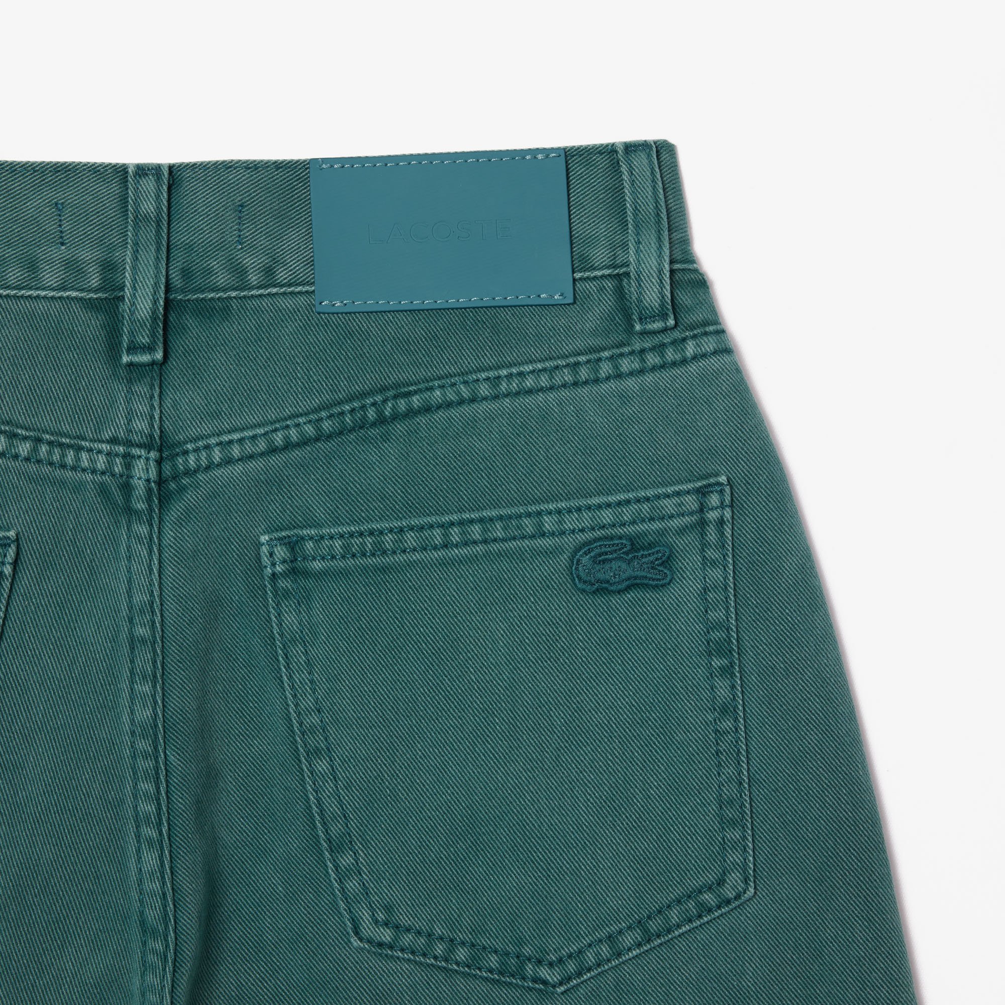 Quần Jean Lacoste Nữ Ống Đứng Chất Liệu Cotton Denim Nhuộm Tự Nhiên
