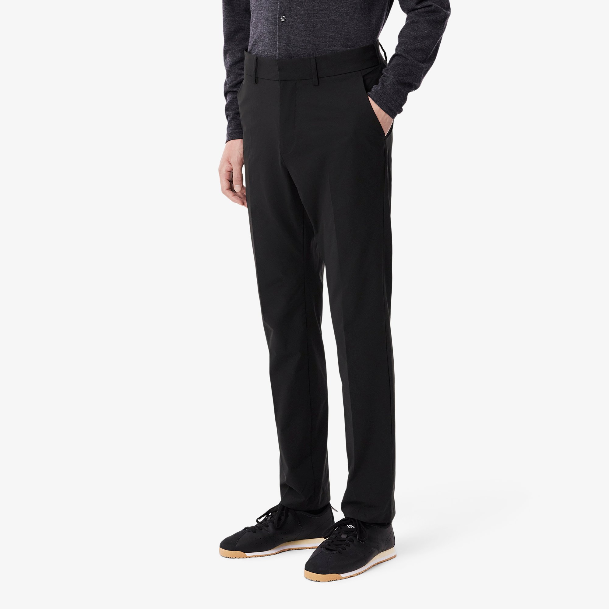 Quần Dài Lacoste Nam Ống Suông Chất Liệu Taffeta Chống Nước Nhẹ